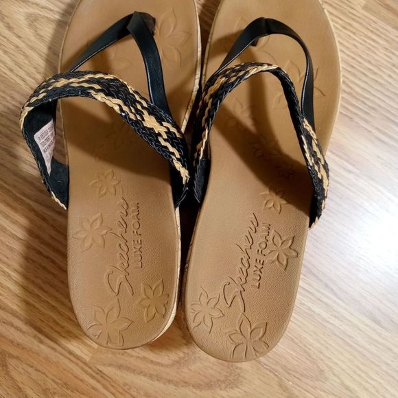 Skechers Luxe Foam Wedge Sandals Womens Sz 11 EU 41 Thong Slip On 38533 - Picture 11 of 16